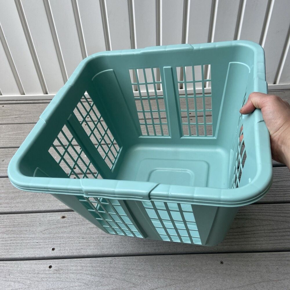 VTG 1987 Rubbermaid Laundry Basket 3/4 Bushel Model 2972  Made In USA - Picture 10 of 16